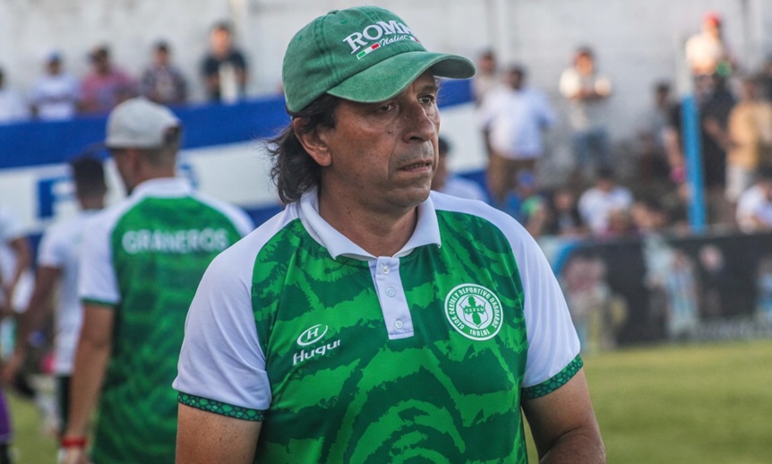 Final violento en un partido de la Liga Tucumana de Fútbol: agredieron al director técnico de Graneros (video)